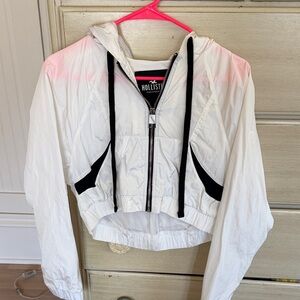 Hollister White Cropped Hooded Windbreaker Jacket with Black Trim